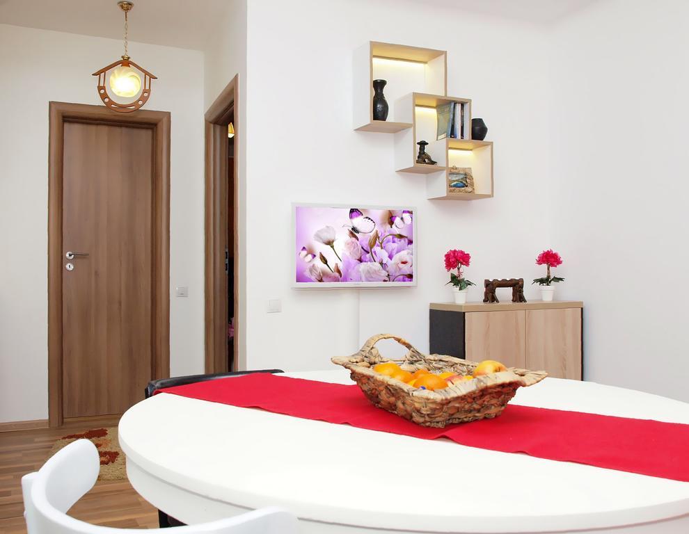 Fancy 1Bd Family Friendly In Historical Centre Appartamento Bucarest Esterno foto