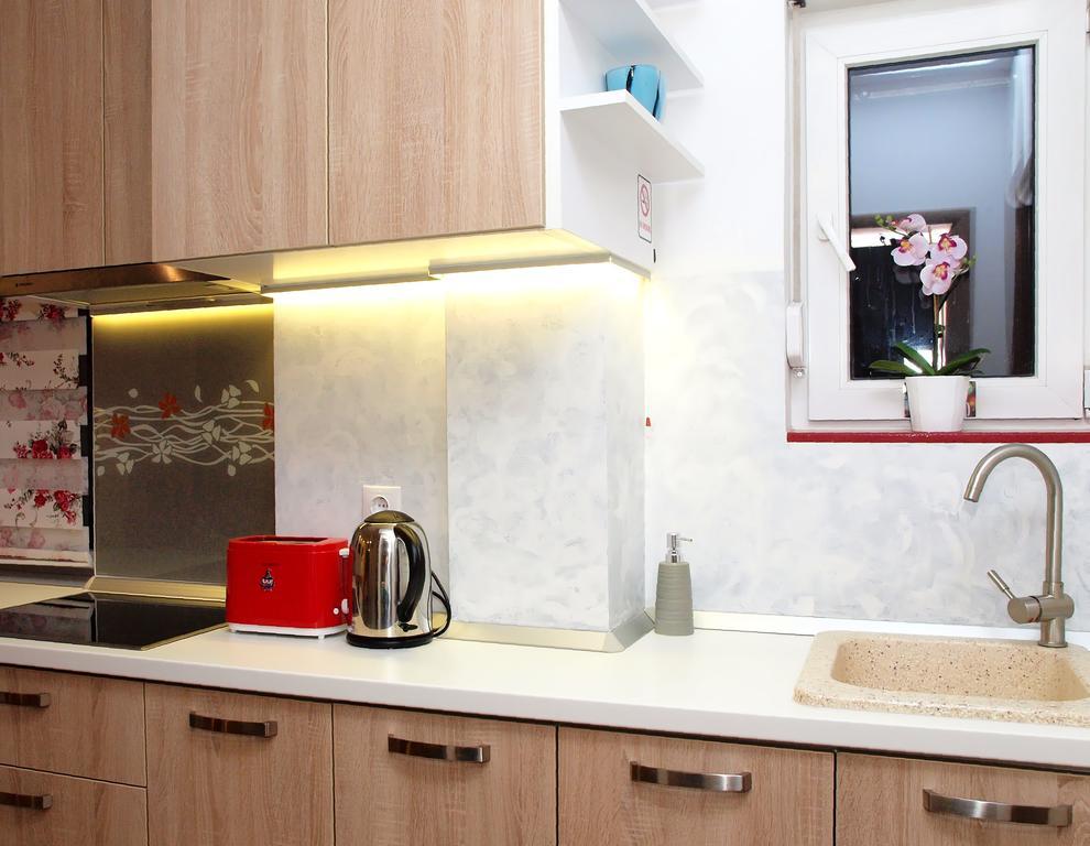 Fancy 1Bd Family Friendly In Historical Centre Appartamento Bucarest Esterno foto