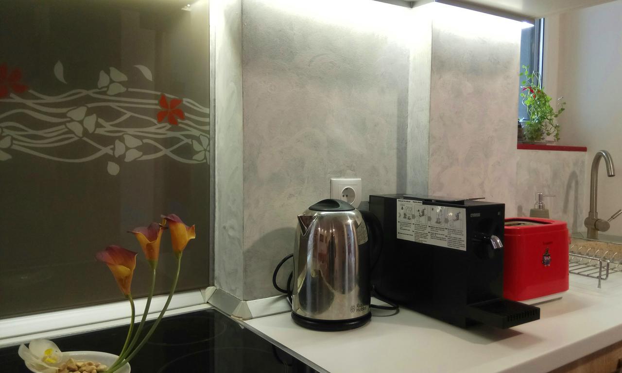 Fancy 1Bd Family Friendly In Historical Centre Appartamento Bucarest Esterno foto